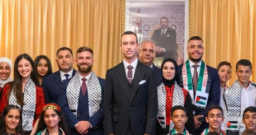 Le prince héritier Moulay El Hassan a reçu aujourd’hui au...